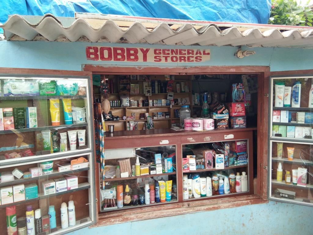 Bobby Guest House Хампи Екстериор снимка